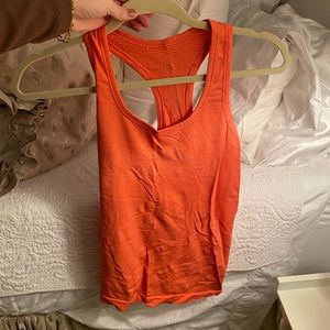 Swiftly Tech Racerback Tank Top 2.0 
Race Length